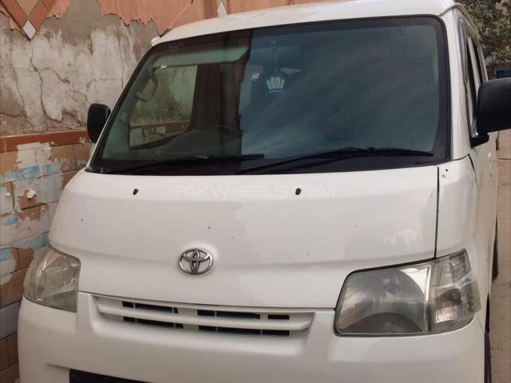 ٹویوٹا ٹاؤن ایس 2007 for Sale in کراچی ٹویوٹا ٹاؤن ایس 2007 for Sale in کراچی Image-3