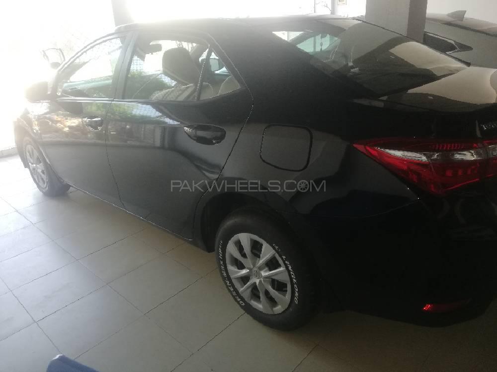 Toyota Corolla 2017 for Sale in Gujrat Toyota Corolla 2017 for Sale in Gujrat Image-8