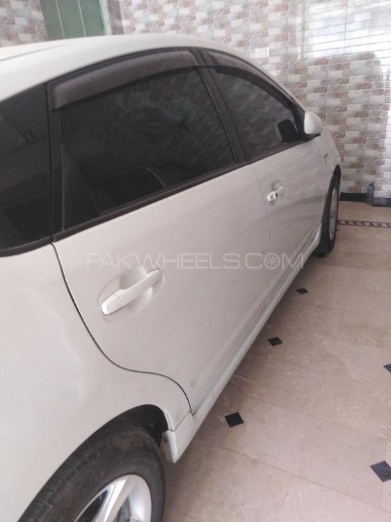 ٹویوٹا پریوس 2007 for Sale in پشاور ٹویوٹا پریوس 2007 for Sale in پشاور Image-6