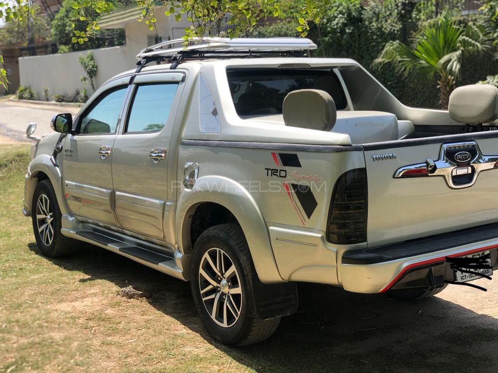 Toyota Hilux 2012 for Sale in Islamabad Toyota Hilux 2012 for Sale in Islamabad Image-5