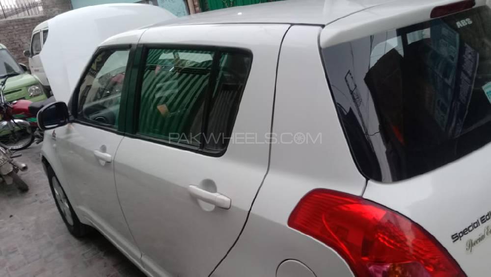 Suzuki Swift 2014 for Sale in Sahiwal Suzuki Swift 2014 for Sale in Sahiwal Image-7