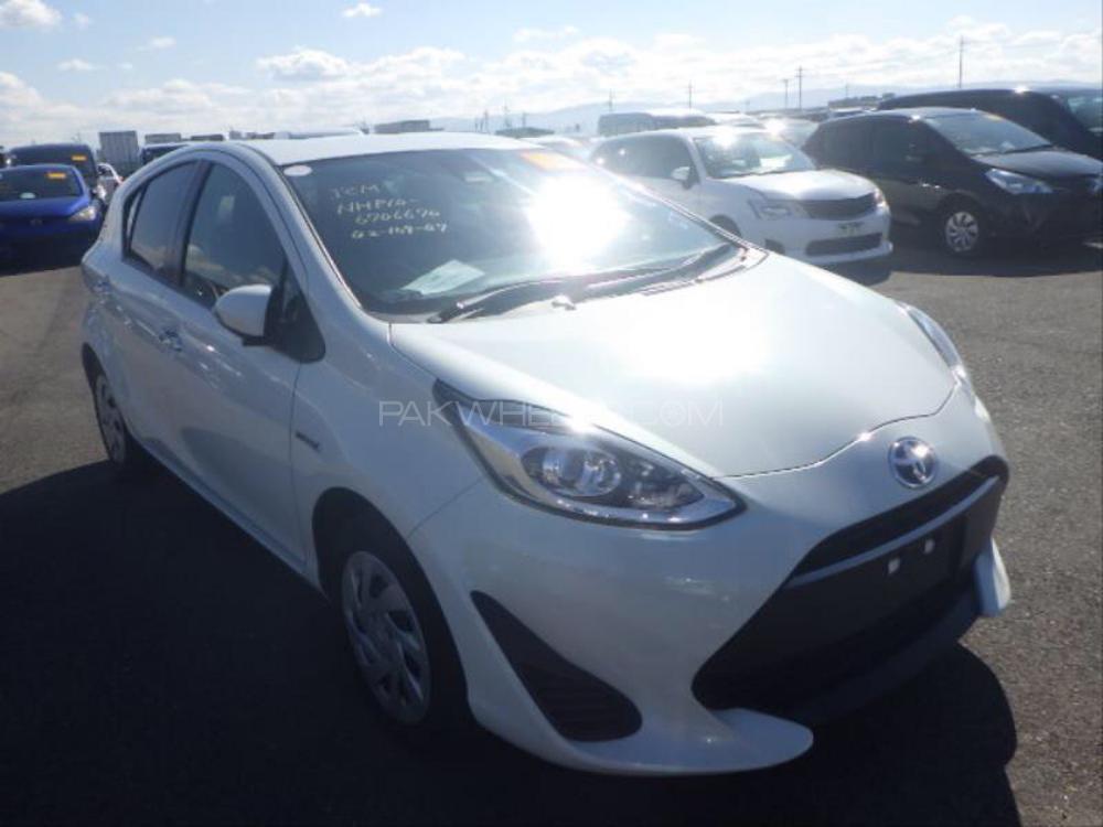 Toyota Aqua 2018 for Sale in Karachi Image-1