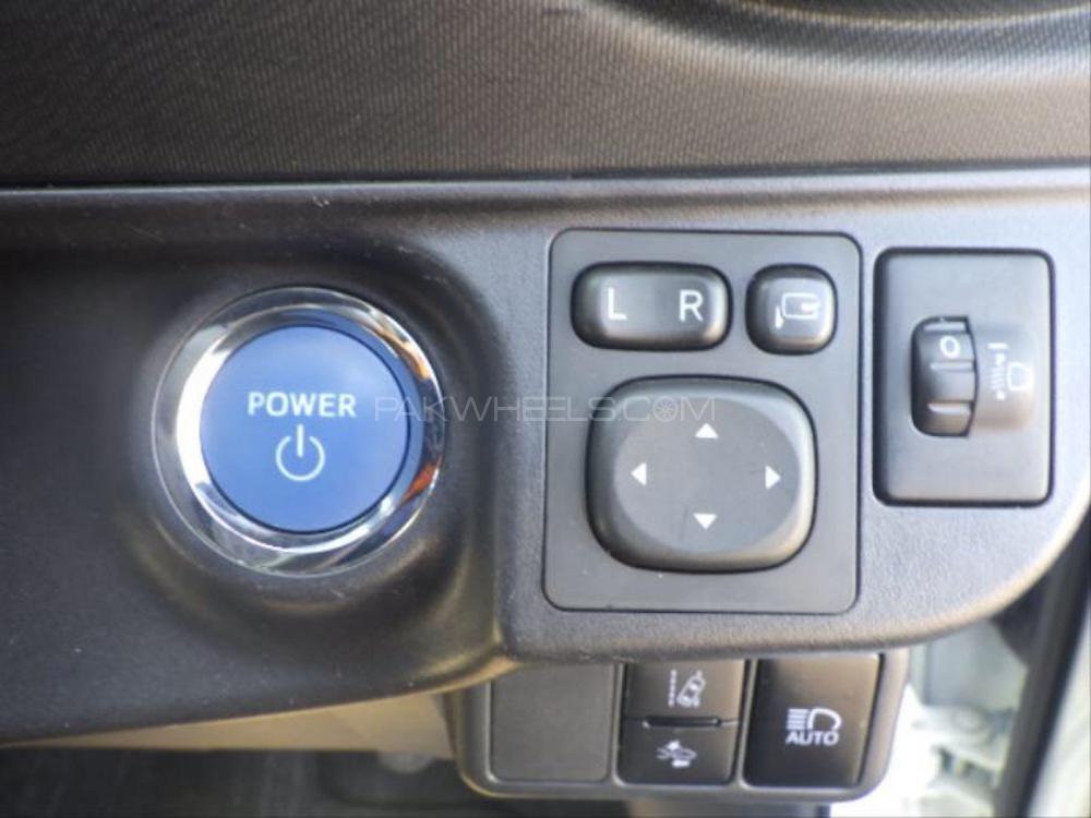 Toyota Aqua 2018 for Sale in Karachi Toyota Aqua 2018 for Sale in Karachi Image-12