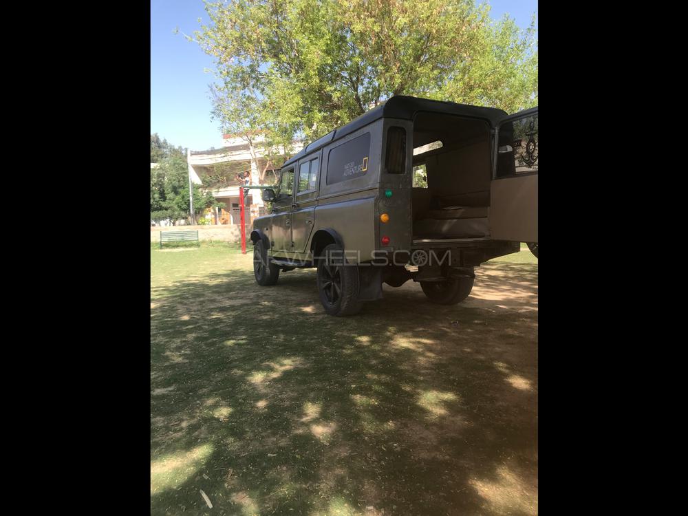 لینڈ روور ڈیفنڈر 1970 for Sale in اسلام آباد لینڈ روور ڈیفنڈر 1970 for Sale in اسلام آباد Image-10