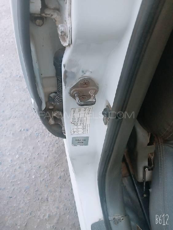 Suzuki Baleno 2005 for Sale in Lahore Suzuki Baleno 2005 for Sale in Lahore Image-15