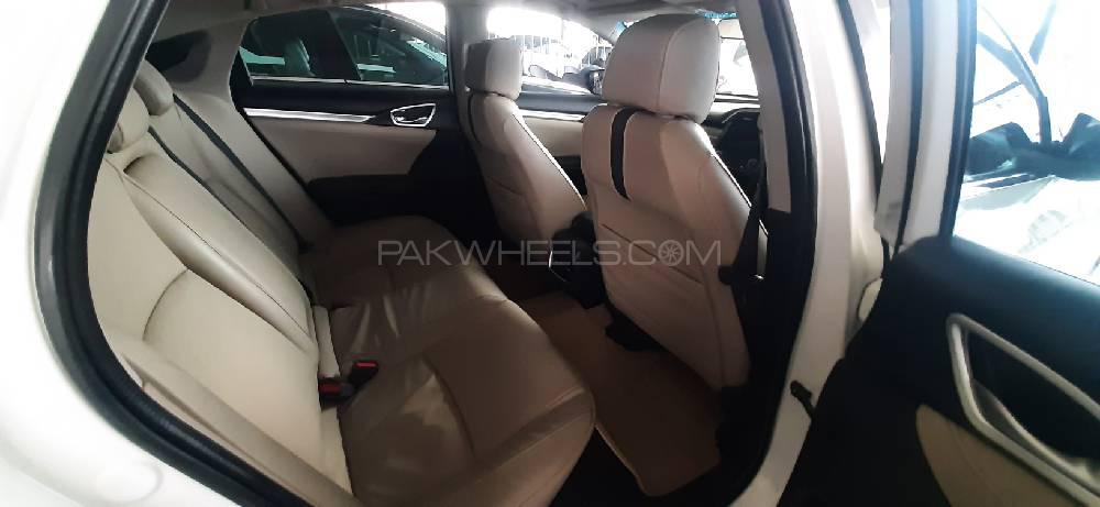 Honda Civic 2019 for Sale in Peshawar Honda Civic 2019 for Sale in Peshawar Image-3