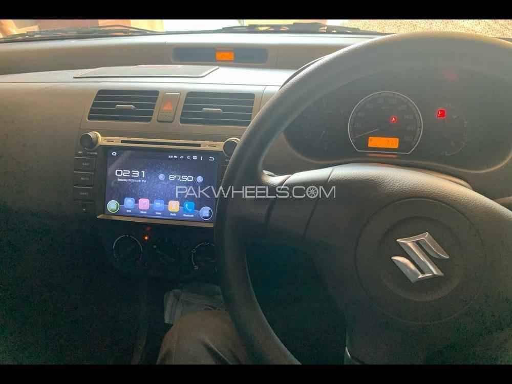 Suzuki Swift 2018 for Sale in Peshawar Suzuki Swift 2018 for Sale in Peshawar Image-4