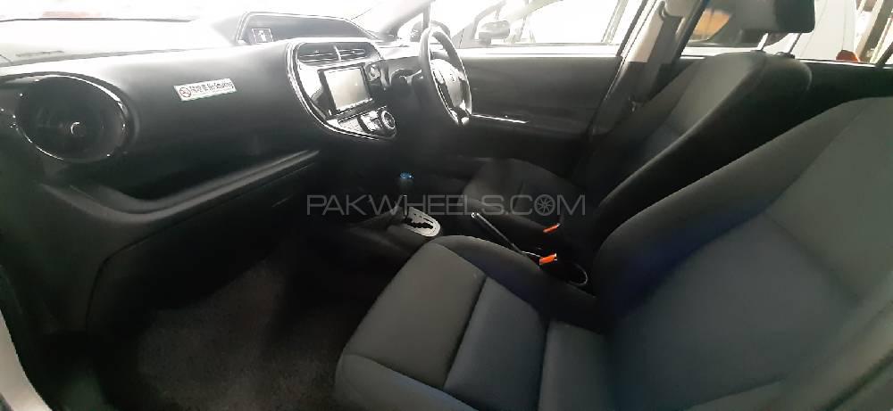 Toyota Aqua 2017 for Sale in Peshawar Toyota Aqua 2017 for Sale in Peshawar Image-8