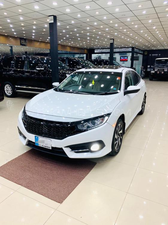 Honda Civic 2018 for Sale in Rawalpindi Image-1