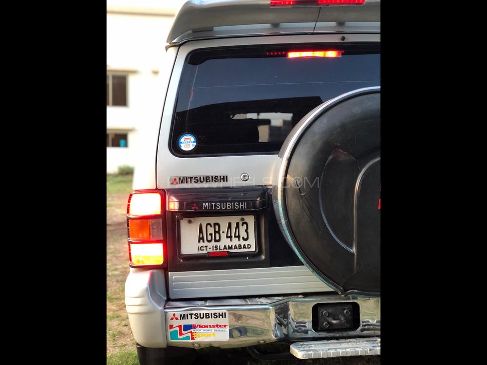 Mitsubishi Pajero 1992 for Sale in Islamabad Mitsubishi Pajero 1992 for Sale in Islamabad Image-8
