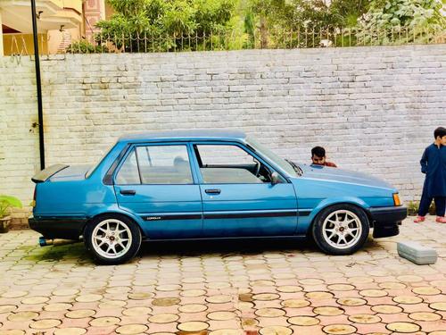 Toyota Corolla - 1984