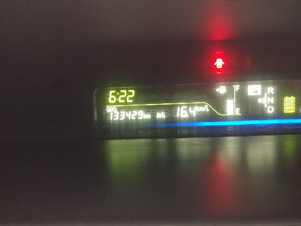 Toyota Prius Alpha 2013 for Sale in Islamabad Toyota Prius Alpha 2013 for Sale in Islamabad Image-8