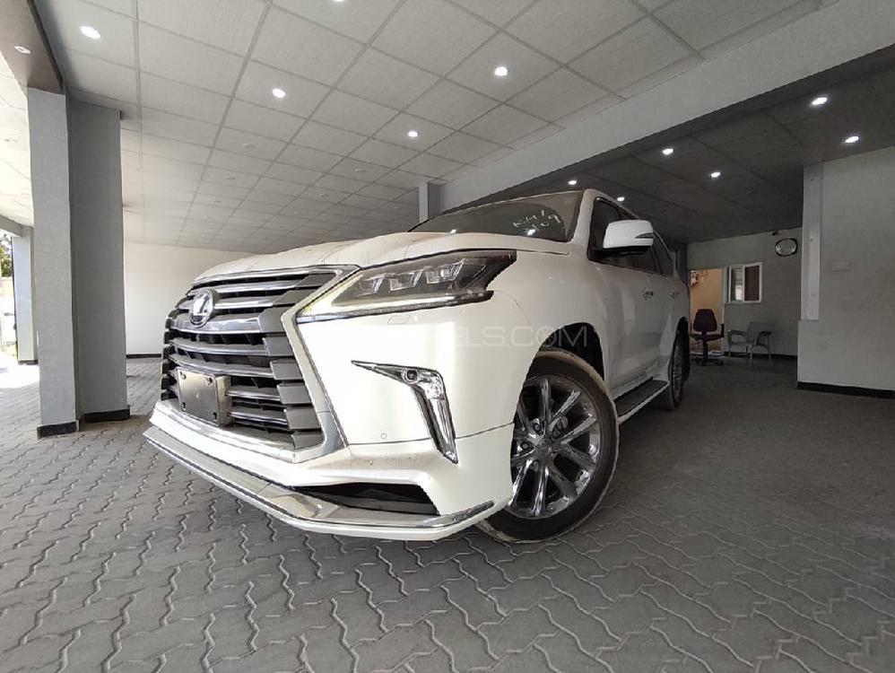Lexus LX Series 2016 for Sale in Karachi Lexus LX Series 2016 for Sale in Karachi Image-4