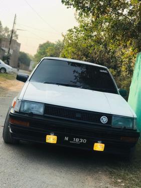 Toyota Corolla - 1986