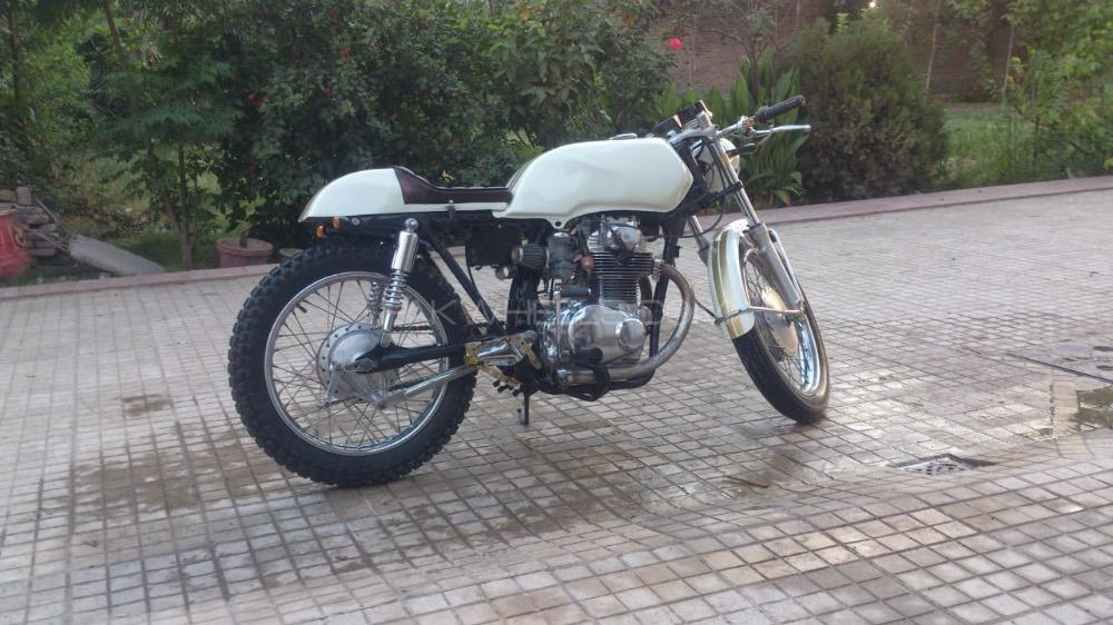 Honda CB 350 - 1972  Image-1