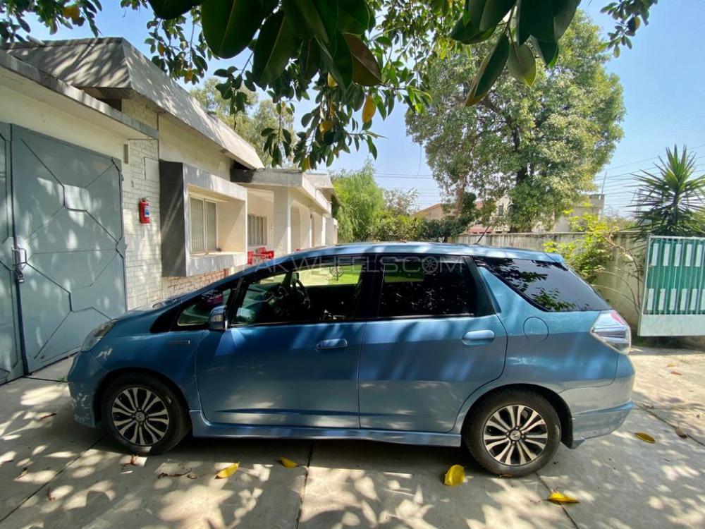 Honda Fit 2014 for Sale in Lahore Honda Fit 2014 for Sale in Lahore Image-5