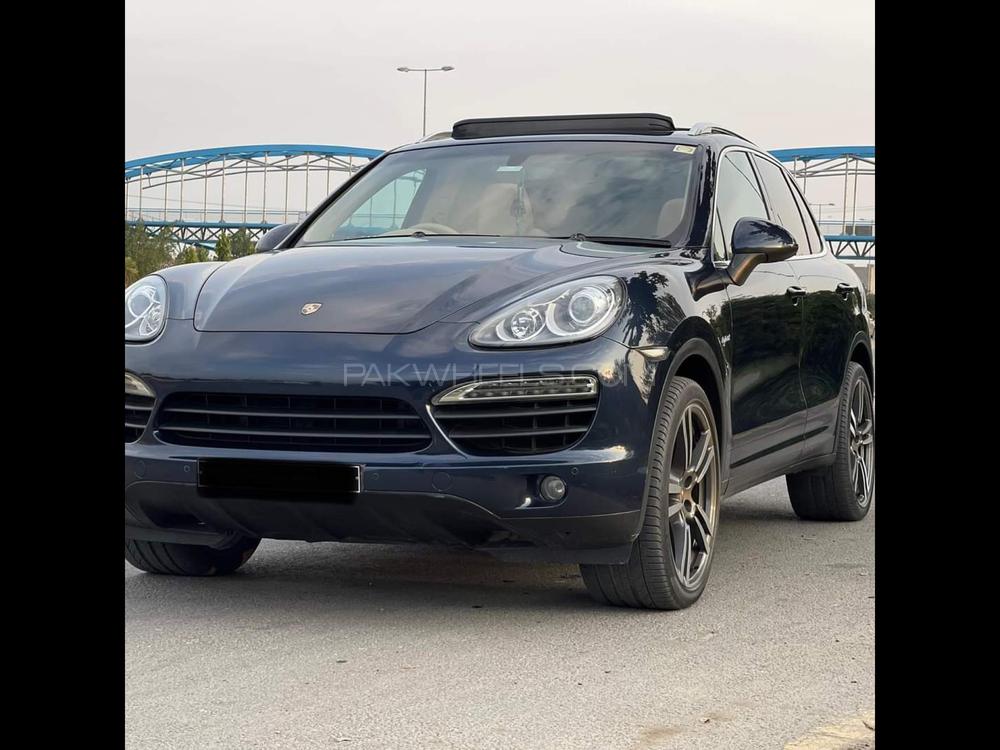 Porsche Cayenne 2011 for Sale in Lahore Porsche Cayenne 2011 for Sale in Lahore Image-3