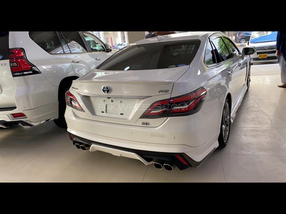 Toyota Crown 2018 for Sale in Karachi Image-1