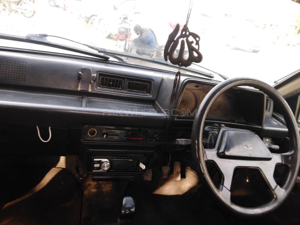 Daihatsu Charade 1984 for Sale in Rawalpindi Daihatsu Charade 1984 for Sale in Rawalpindi Image-5