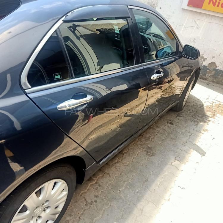 Honda Accord 2003 for Sale in Sahiwal Honda Accord 2003 for Sale in Sahiwal Image-19