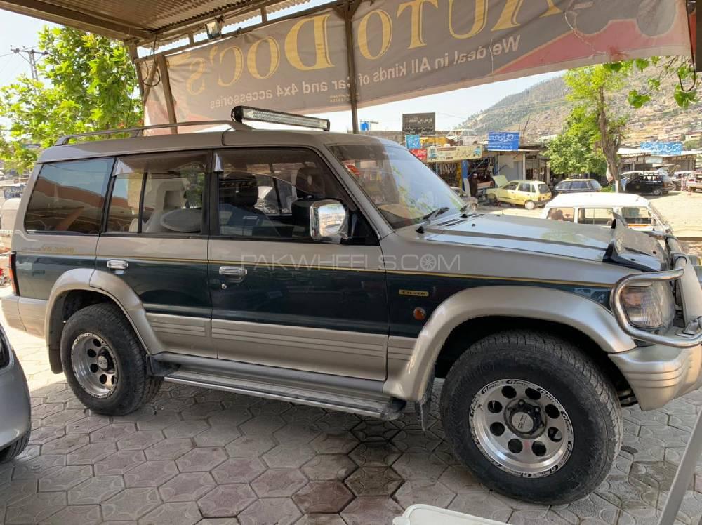 Mitsubishi Pajero 1996 for Sale in Mansehra Mitsubishi Pajero 1996 for Sale in Mansehra Image-12