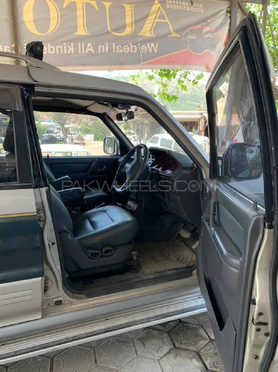 Mitsubishi Pajero 1996 for Sale in Mansehra Mitsubishi Pajero 1996 for Sale in Mansehra Image-10