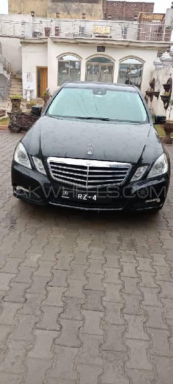 Mercedes Benz E Class 2010 for Sale in Faisalabad Image-1