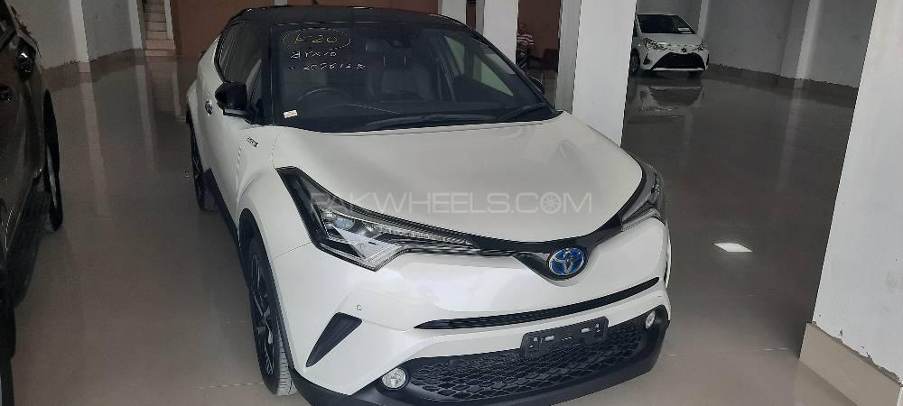 Toyota C-HR 2017 for Sale in Lahore Image-1