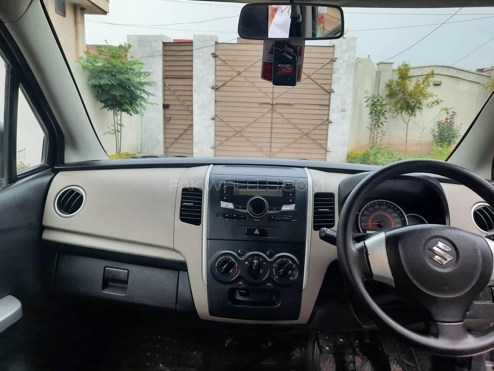 Suzuki Wagon R 2018 for Sale in Peshawar Suzuki Wagon R 2018 for Sale in Peshawar Image-6
