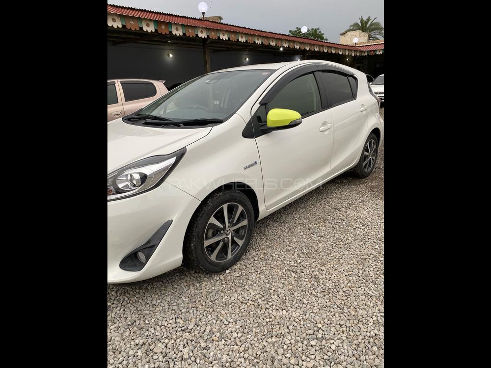 Toyota Aqua 2017 for Sale in Peshawar Toyota Aqua 2017 for Sale in Peshawar Image-5
