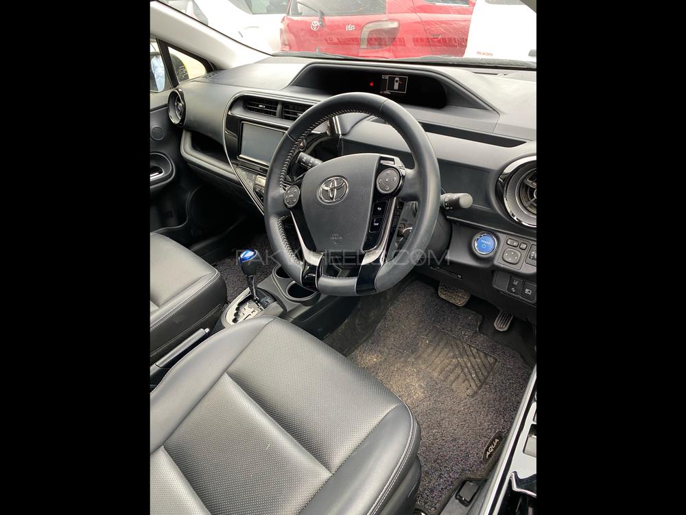 Toyota Aqua 2017 for Sale in Peshawar Toyota Aqua 2017 for Sale in Peshawar Image-6