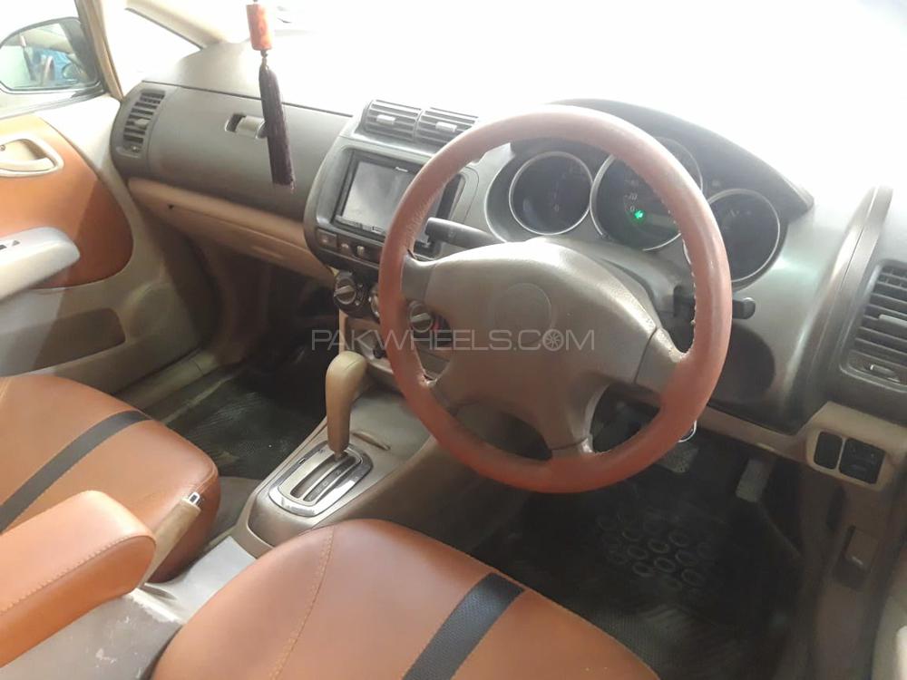 Honda City 2004 for Sale in Karachi Honda City 2004 for Sale in Karachi Image-4