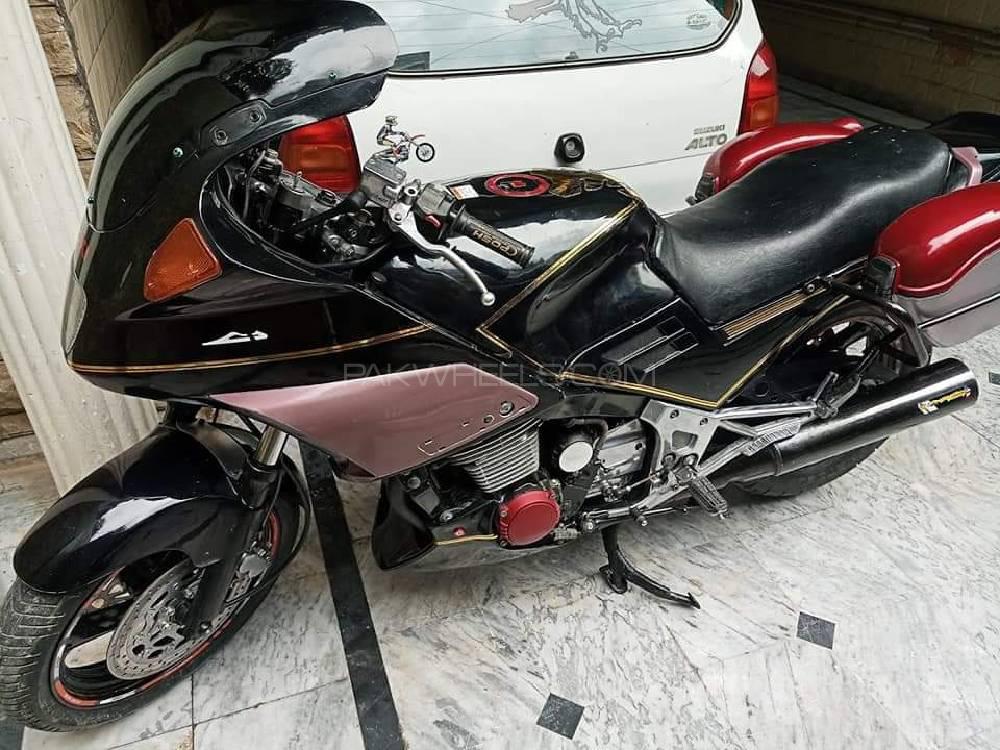 سوزوکی GSX-R750 1984 for Sale Image-1