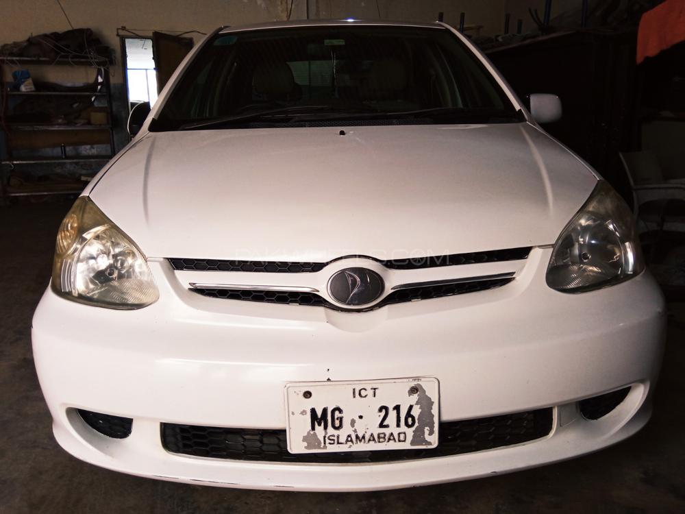Toyota Platz 2004 for Sale in Rawalpindi Image-1