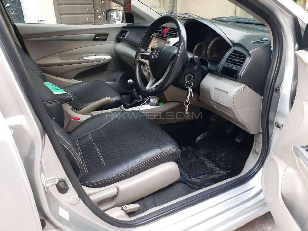 ہونڈا سٹی 2013 for Sale in لاہور ہونڈا سٹی 2013 for Sale in لاہور Image-5