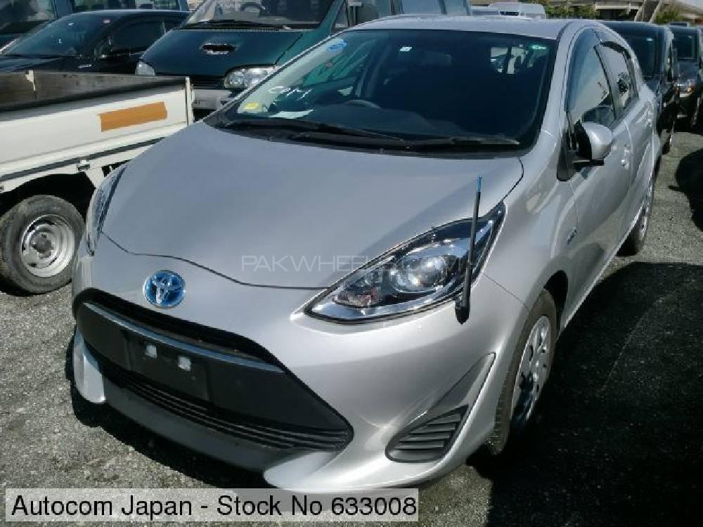 Toyota Aqua 2018 for Sale in Peshawar Toyota Aqua 2018 for Sale in Peshawar Image-3