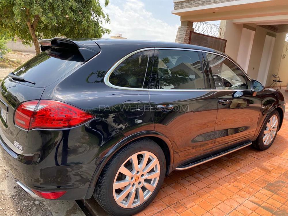 Porsche Cayenne 2013 for Sale in Lahore Image-1