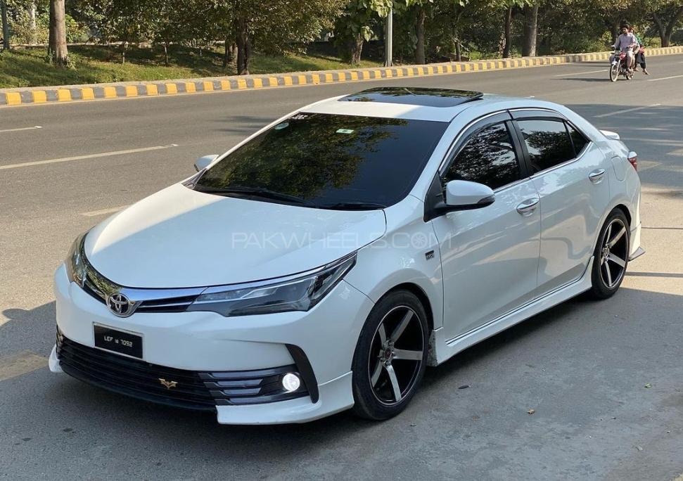 Toyota Corolla - 2018  Image-1