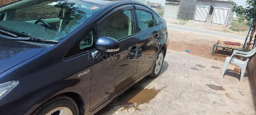 ٹویوٹا پریوس 2011 for Sale in پھالیہ Image-1