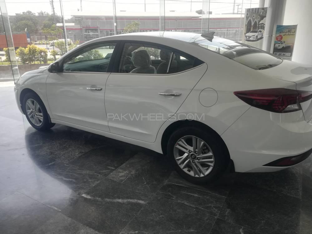 Hyundai Elantra 2021 for Sale in Peshawar Hyundai Elantra 2021 for Sale in Peshawar Image-4