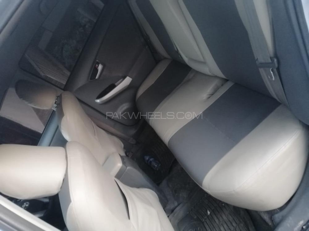 ٹویوٹا پریوس 2010 for Sale in پشاور Image-1