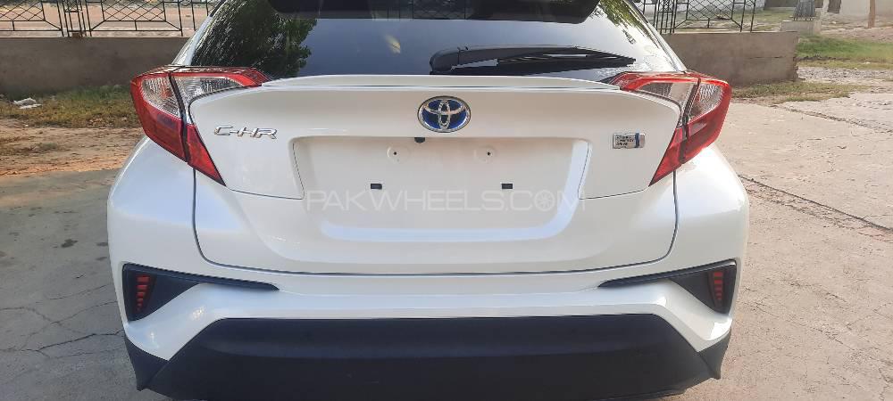 Toyota C-HR 2020 for Sale in Faisalabad Toyota C-HR 2020 for Sale in Faisalabad Image-7