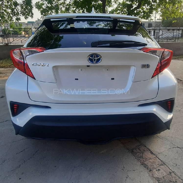 Toyota C-HR 2020 for Sale in Faisalabad Toyota C-HR 2020 for Sale in Faisalabad Image-17