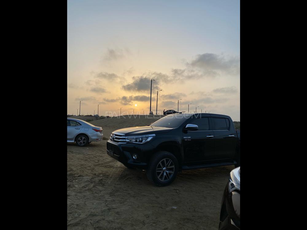 ٹویوٹا ہائیلکس 2020 for Sale in کراچی ٹویوٹا ہائیلکس 2020 for Sale in کراچی Image-2