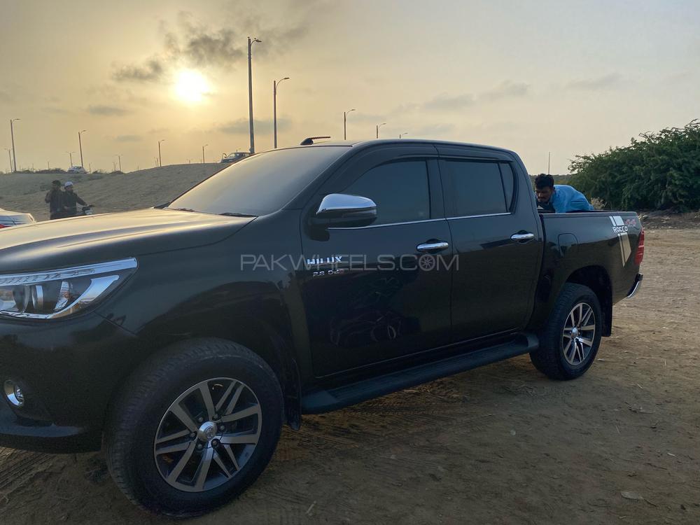 ٹویوٹا ہائیلکس 2020 for Sale in کراچی ٹویوٹا ہائیلکس 2020 for Sale in کراچی Image-4