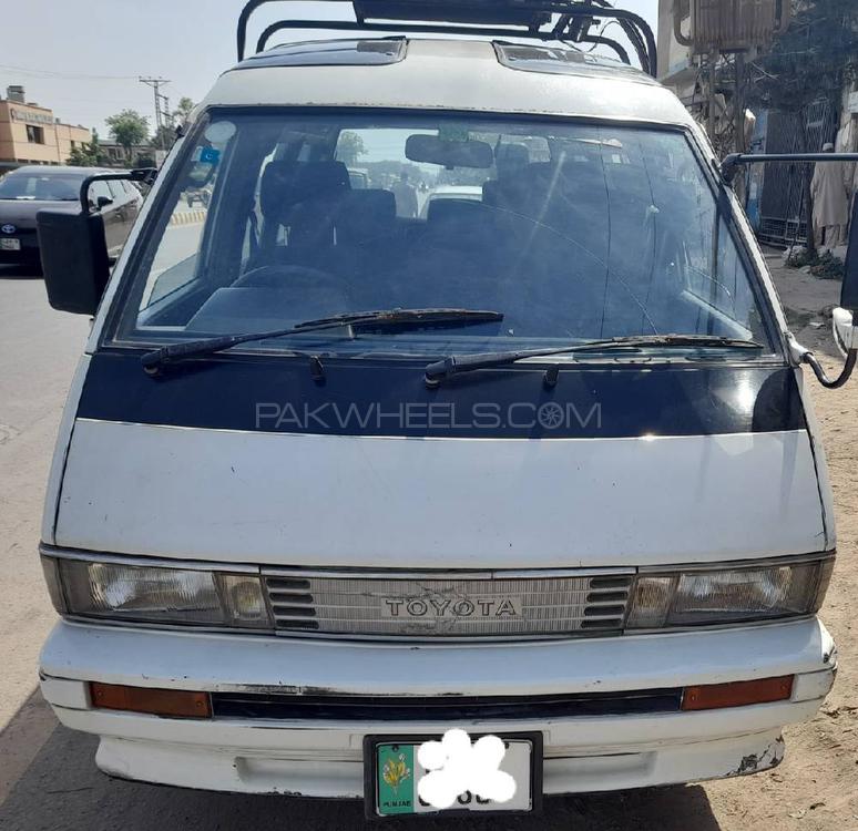 Toyota Town Ace 1985 for Sale in Lahore Image-1