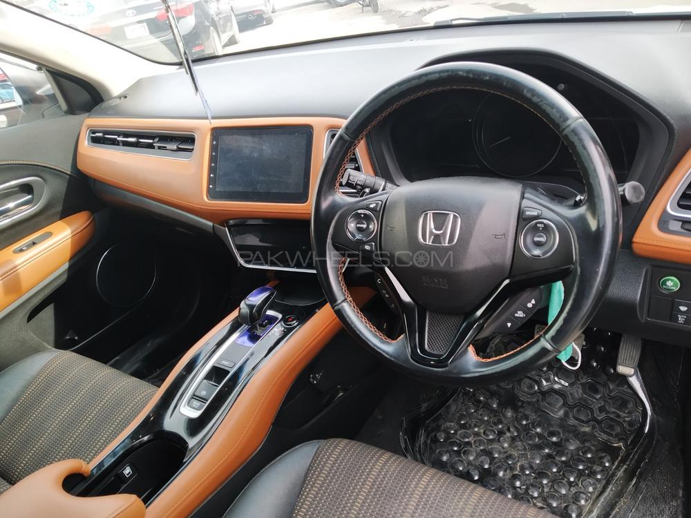 ہونڈا ویزِل 2016 for Sale in راولپنڈی ہونڈا ویزِل 2016 for Sale in راولپنڈی Image-5