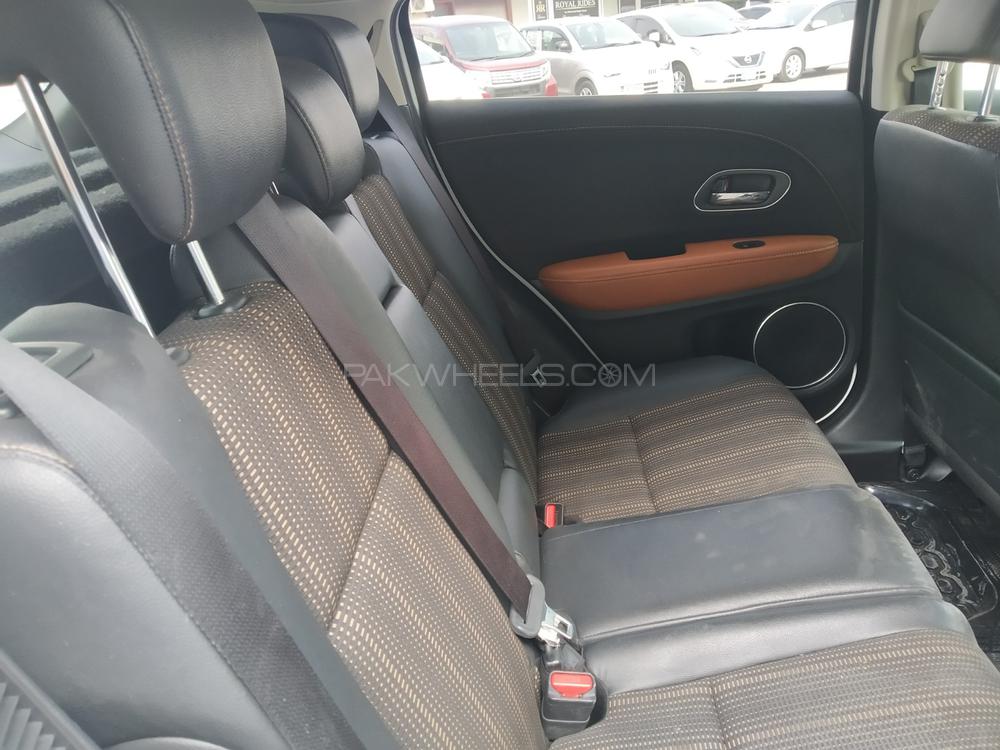 ہونڈا ویزِل 2016 for Sale in راولپنڈی ہونڈا ویزِل 2016 for Sale in راولپنڈی Image-8
