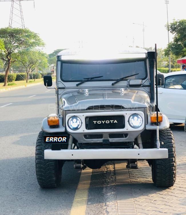 Toyota Land Cruiser - 1981  Image-1