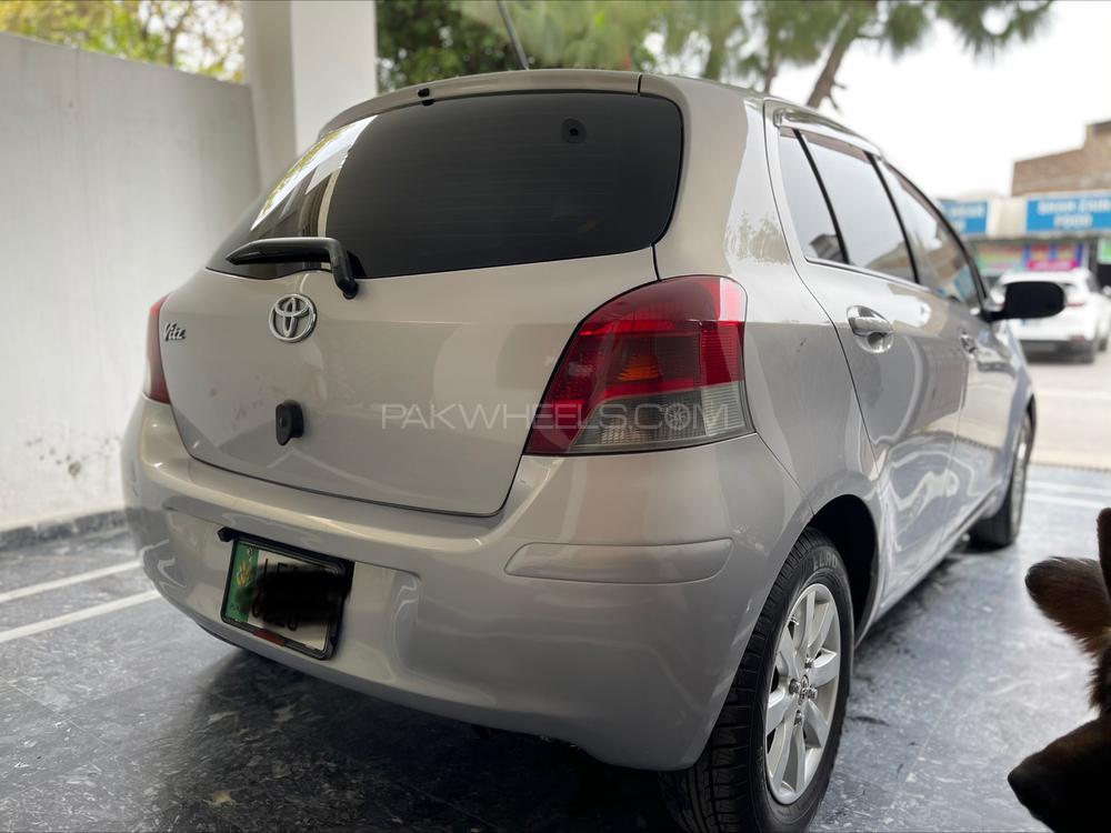 Toyota Vitz 2008 for Sale in Islamabad Image-1